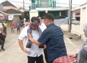 Ratusan Anggota Forum Pengrajin Kain Asal Banten Menyambut Kehadiran H.Herman Deru Di Rumah Kembar